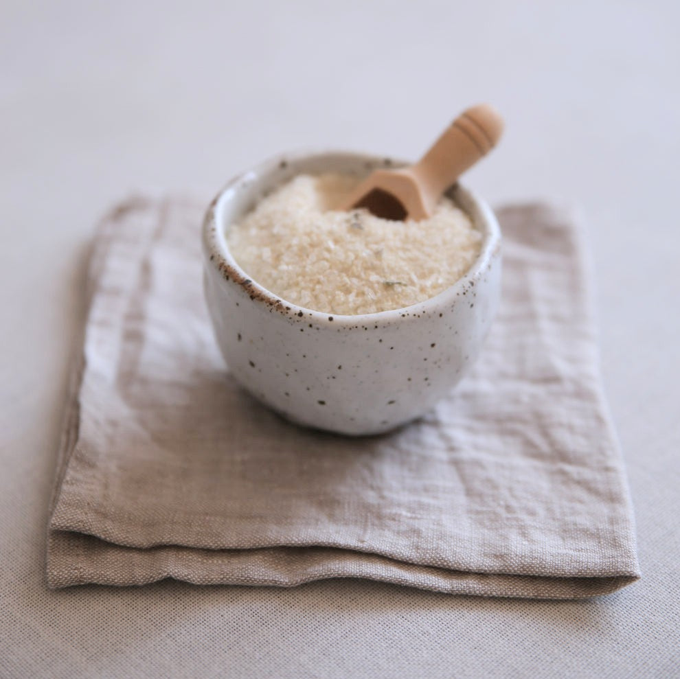 French Lavender & Oat Milk French Apothecary Bath Soak